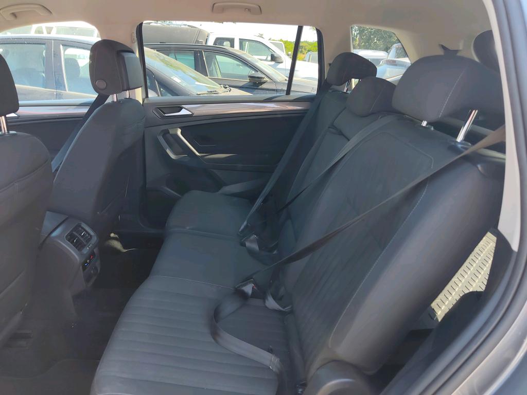 Volkswagen Tiguan Allspace — fotografia 5