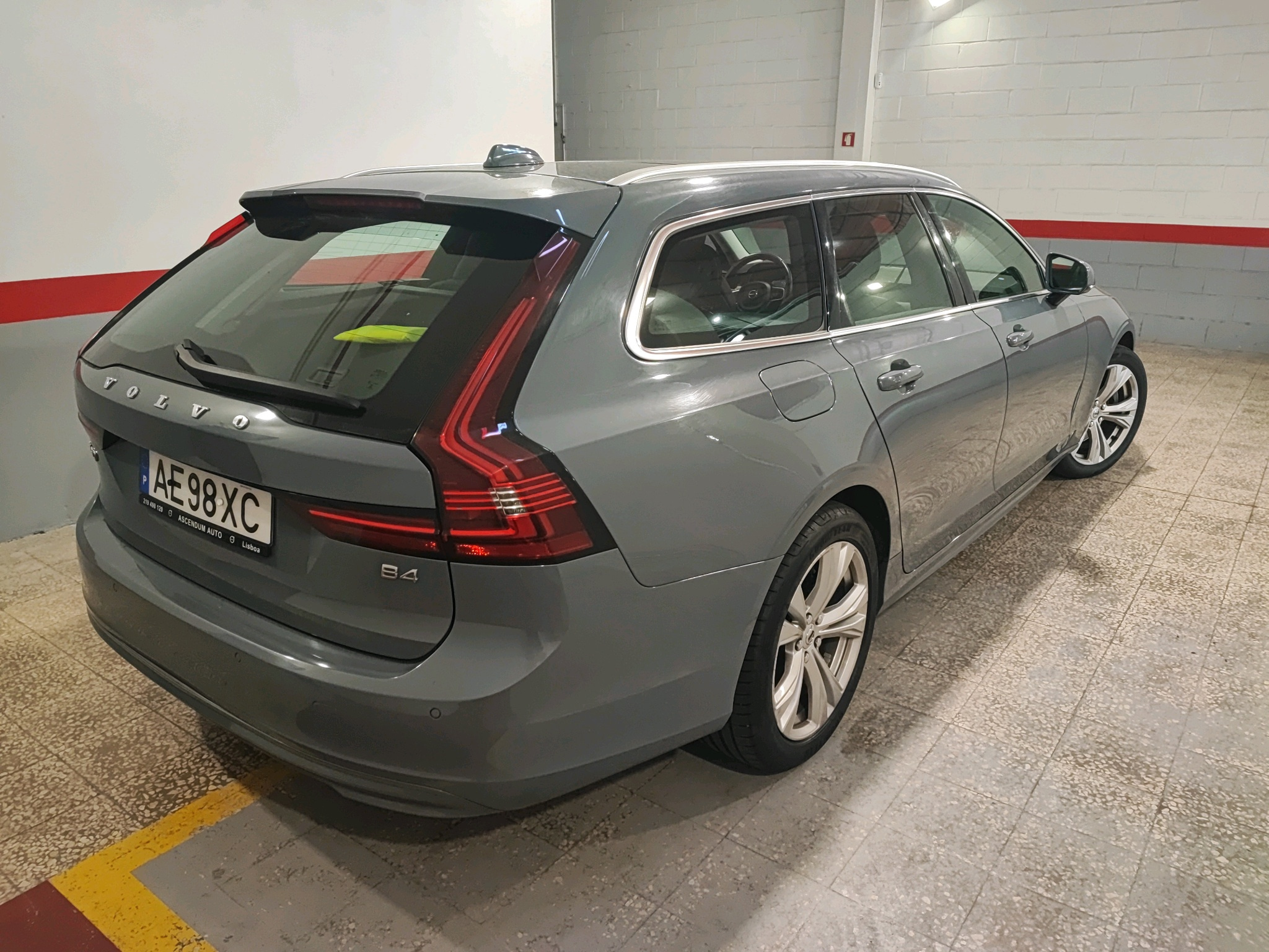 Volvo V90 — fotografia 6