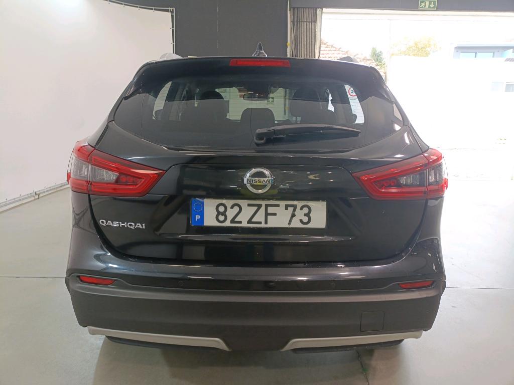 Nissan Qashqai — fotografia 5
