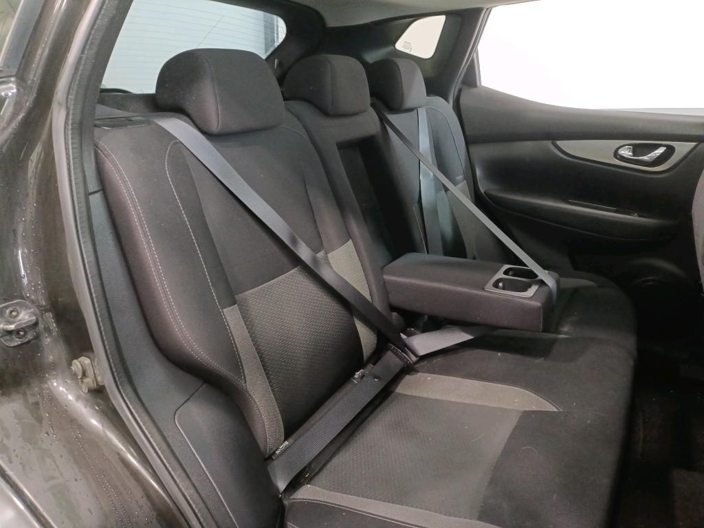 Nissan Qashqai — fotografia 8